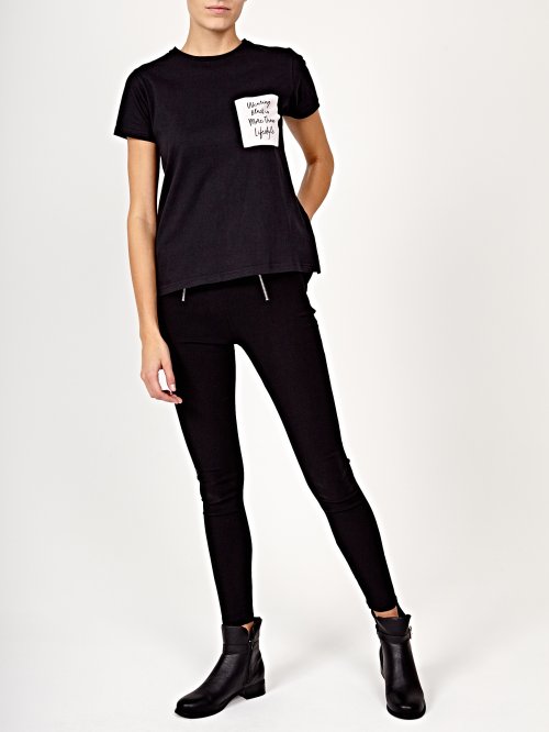 Leggings with zippers