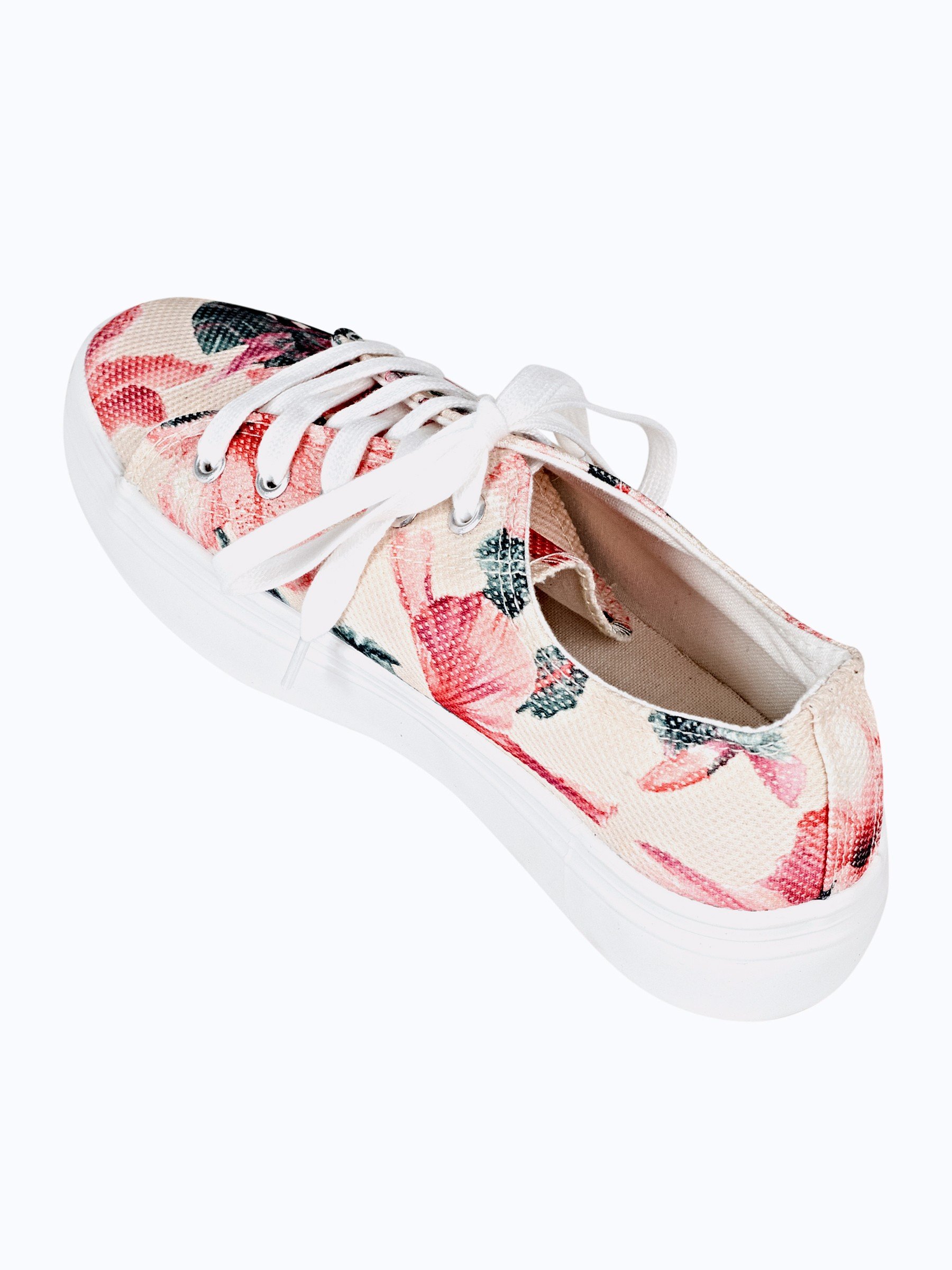 3 in platform sneakers