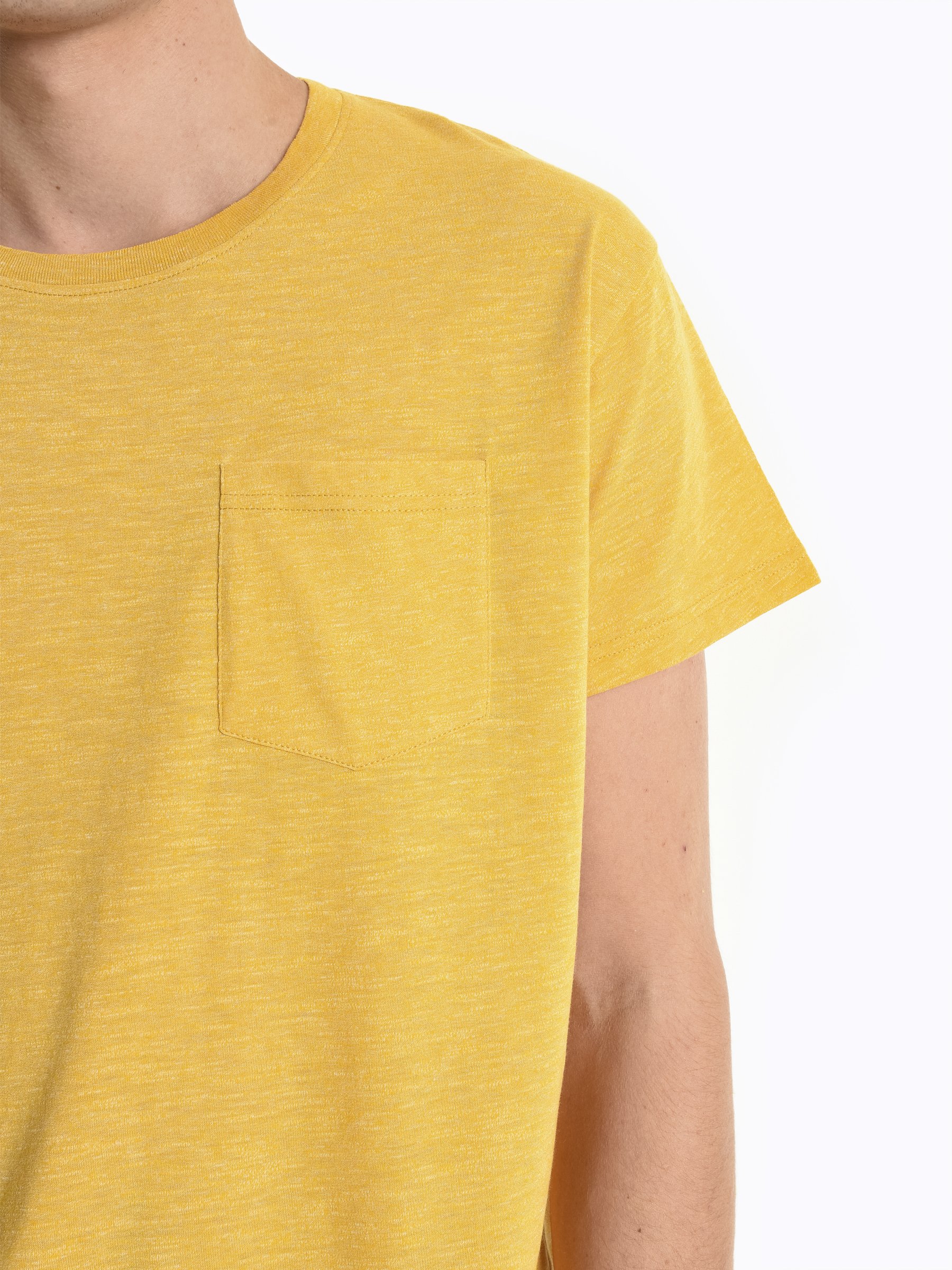 Marled T Shirt With Chest Pocket Gate